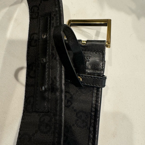 Authentic Gucci belt - Picture 10 of 11